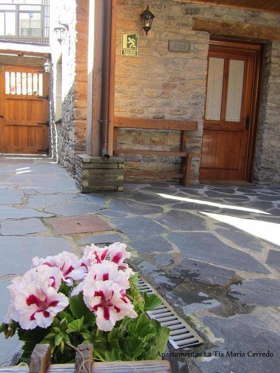 Bed and Breakfast Tia Maria Cerredo Екстер'єр фото
