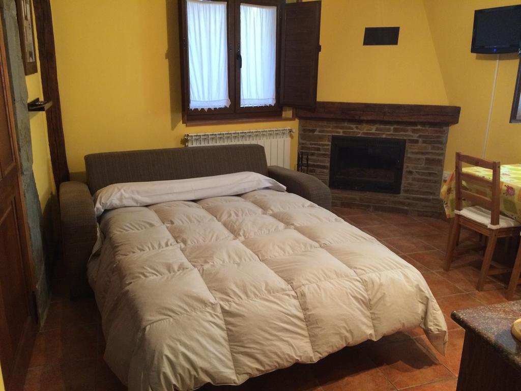 Bed and Breakfast Tia Maria Cerredo Екстер'єр фото
